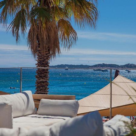 Vic'S Land Holidays Grimaud Eksteriør bilde