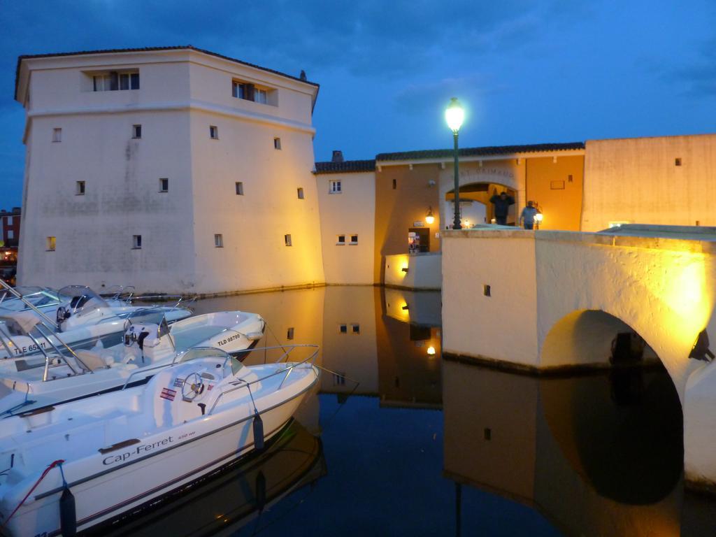 Vic'S Land Holidays Grimaud Eksteriør bilde